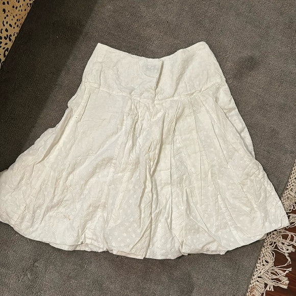 BCBGMaxAzria Dresses & Skirts - BCBC white cotton knee length eyelet skirt